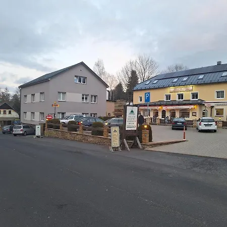 Iveta Petrovice (Usti nad Labem)