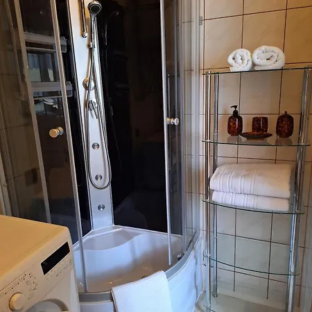 Iveta * Petrovice (Usti nad Labem)